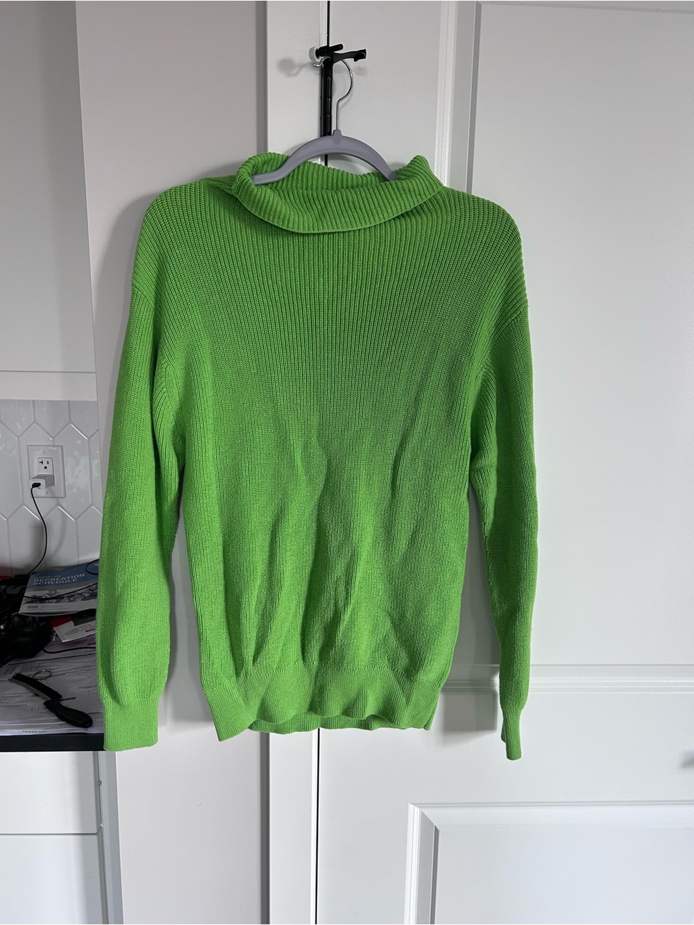 Wilfred Merino Wool Cotton Blend Lime Green Ribbed Turtleneck Sweater Layering